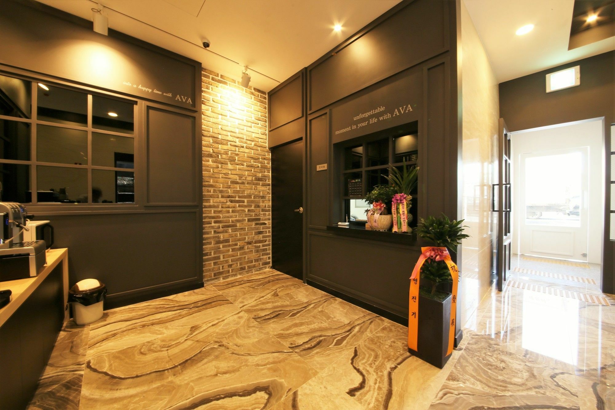 Premium Ava Hotel Busan Buitenkant foto