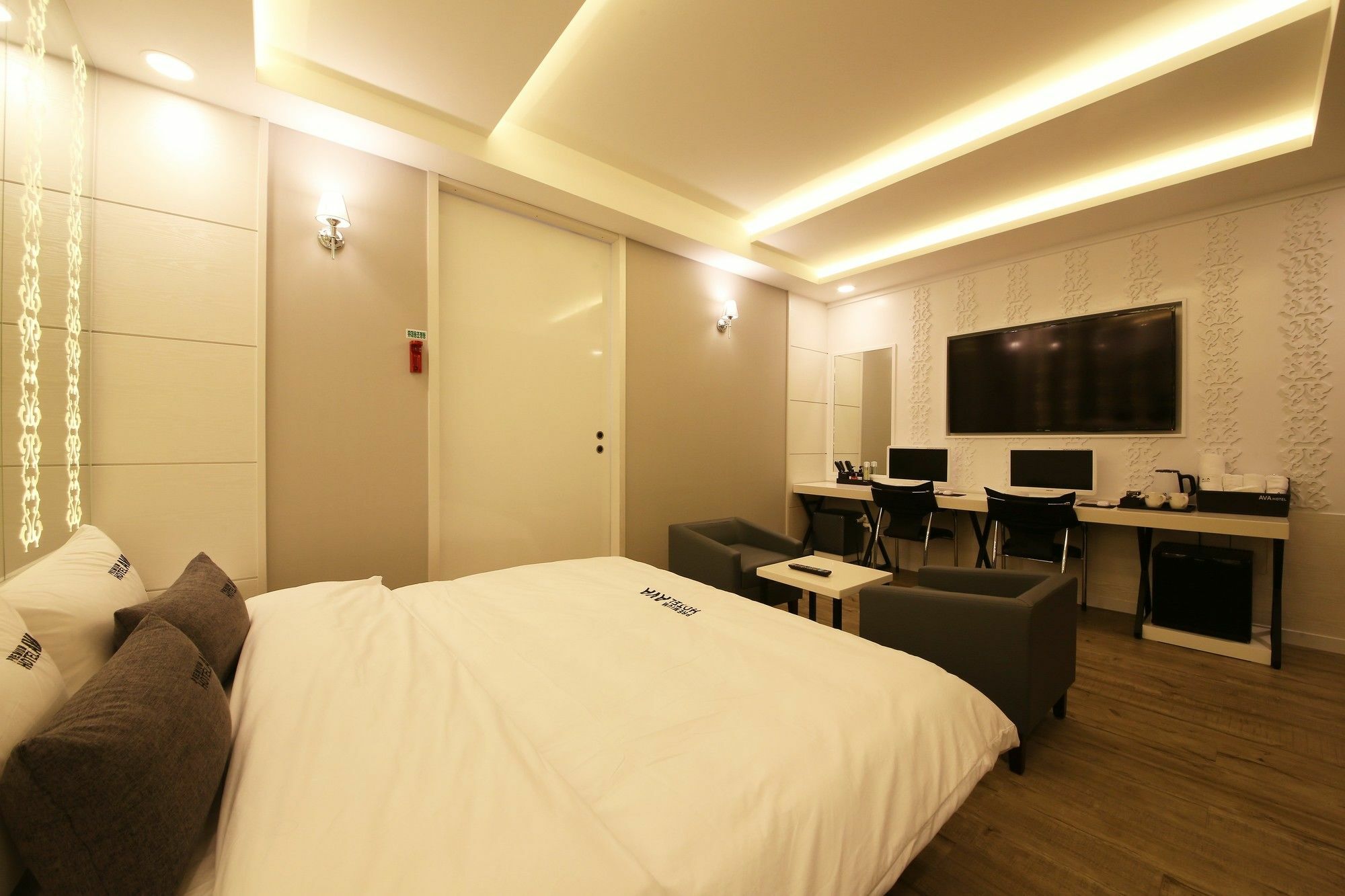 Premium Ava Hotel Busan Buitenkant foto