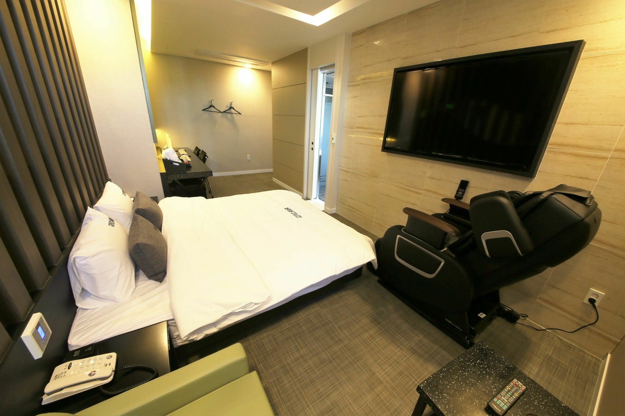 Premium Ava Hotel Busan Buitenkant foto