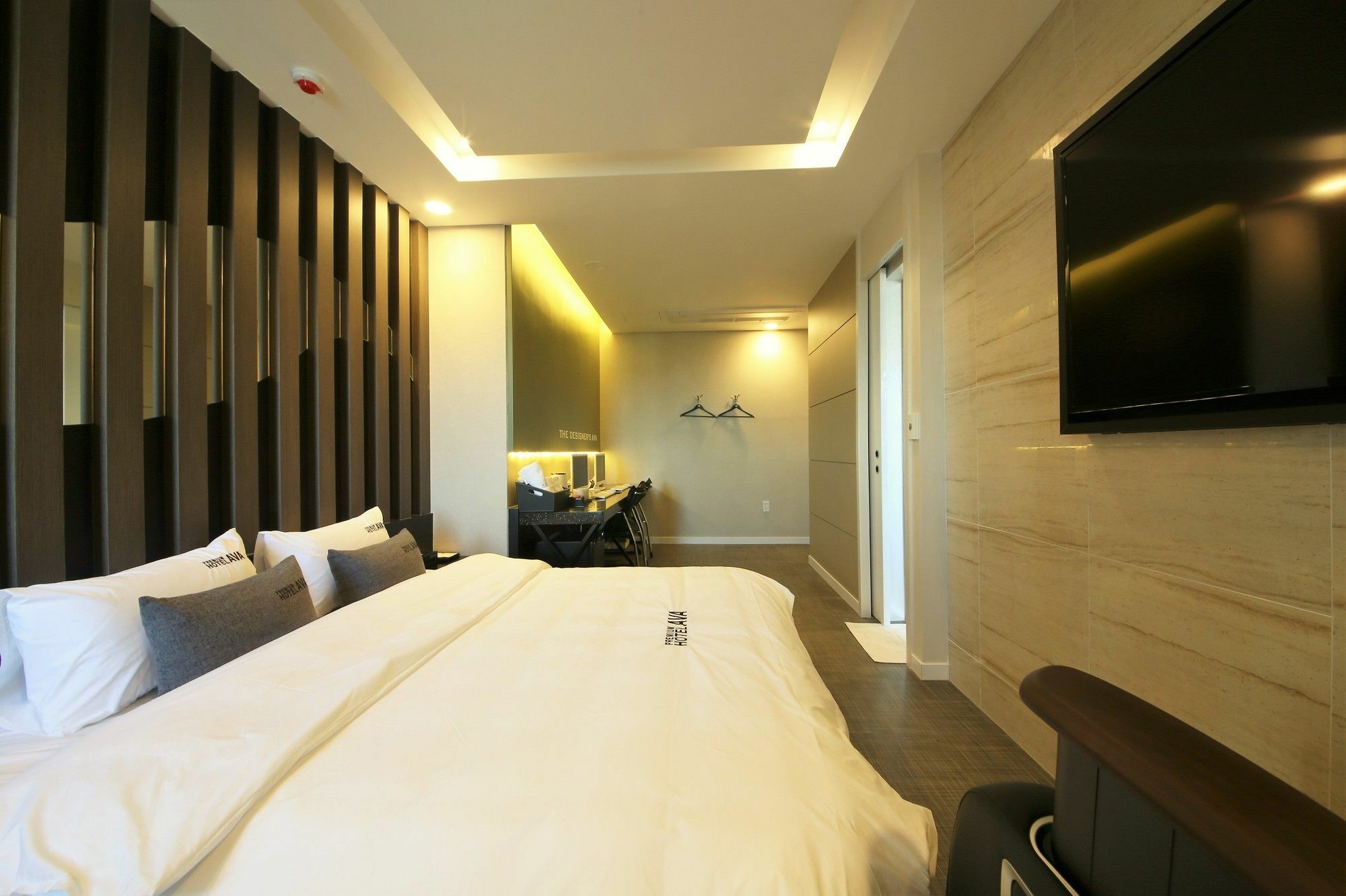 Premium Ava Hotel Busan Buitenkant foto